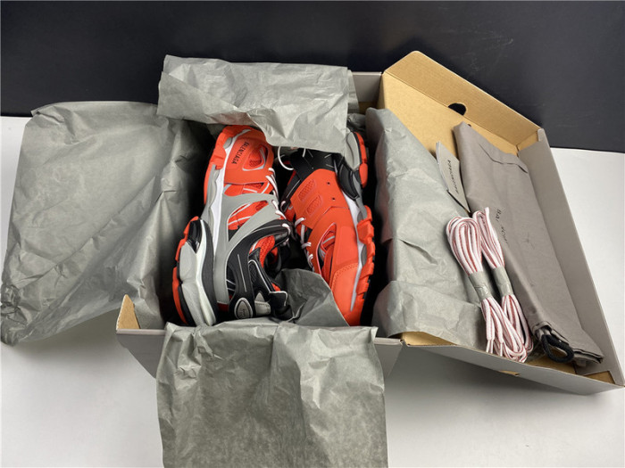 BLCG Track Trainer orange and black 542023 W1GC2 1241