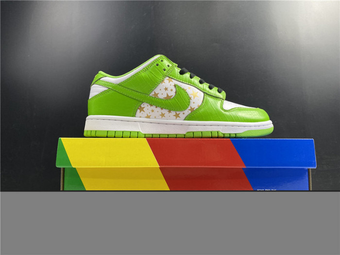 nike sb dunk low Svp*me stars mean green (2021) dh3228-101