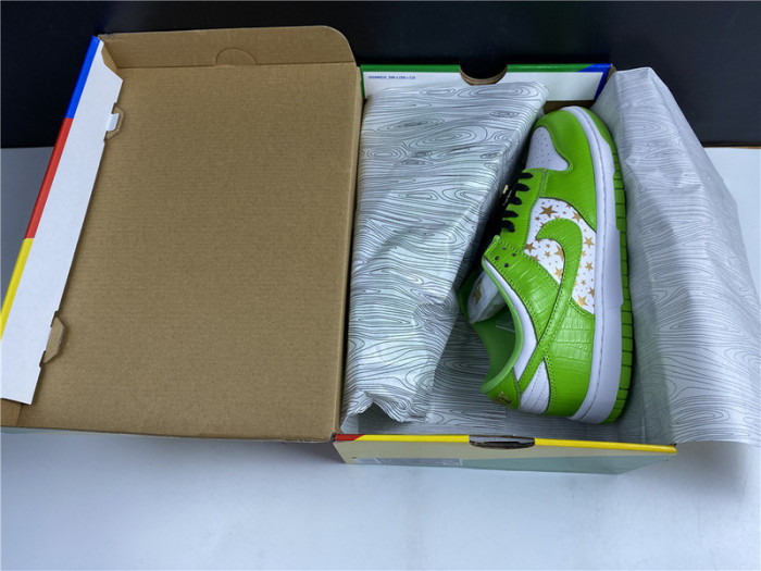 nike sb dunk low Svp*me stars mean green (2021) dh3228-101