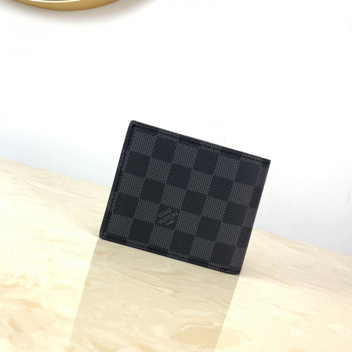 LouiV Wallet