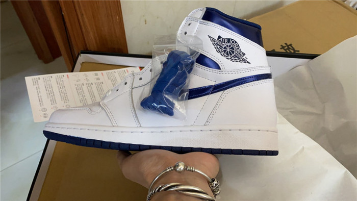AIR Jordan 1 Retro Metallic Navy (2016) 555088-106