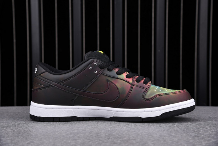 Civilist Nike SB Dunk Low CZ5123-001