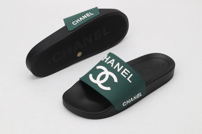 CH*NEL SLIPPERS
