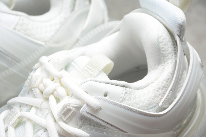 BLCG Track Trainer White 542436 W1GB1 7301
