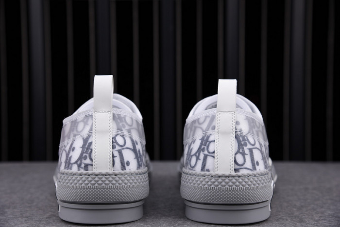 D10R B23 Sneakers Low Top