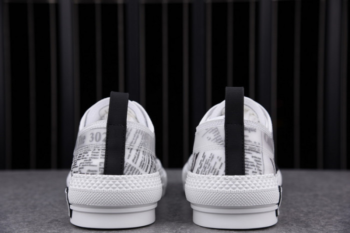 D10R B23 Sneakers Low Top