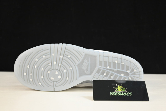 Nike Dunk Low"Ice and Snow Festival DO2326-001