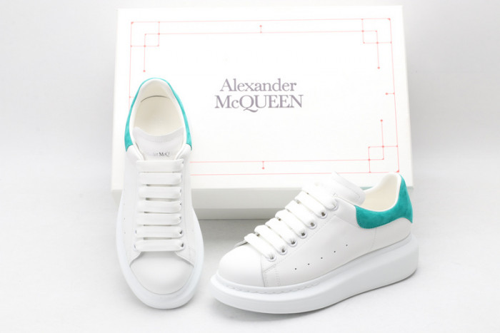MQ Sneakers