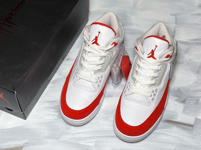AIR JORDAN 3 RETRO TINKER WHITE UNIVERSITY RED CJ0939-100