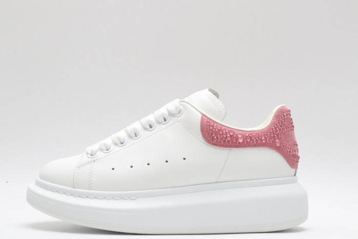 MQ Sneakers
